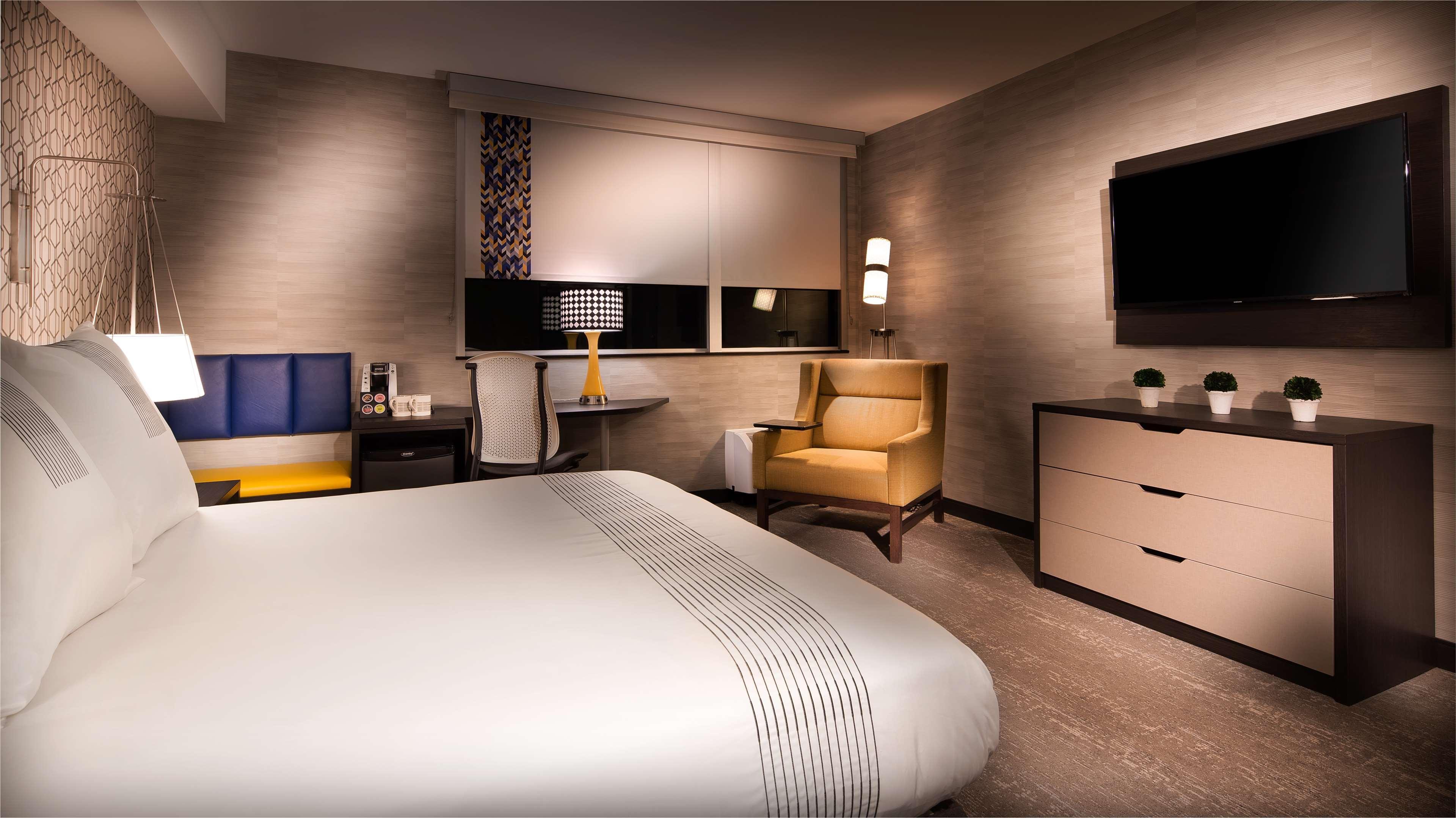 Glo Best Western Kanata Ottawa West Экстерьер фото