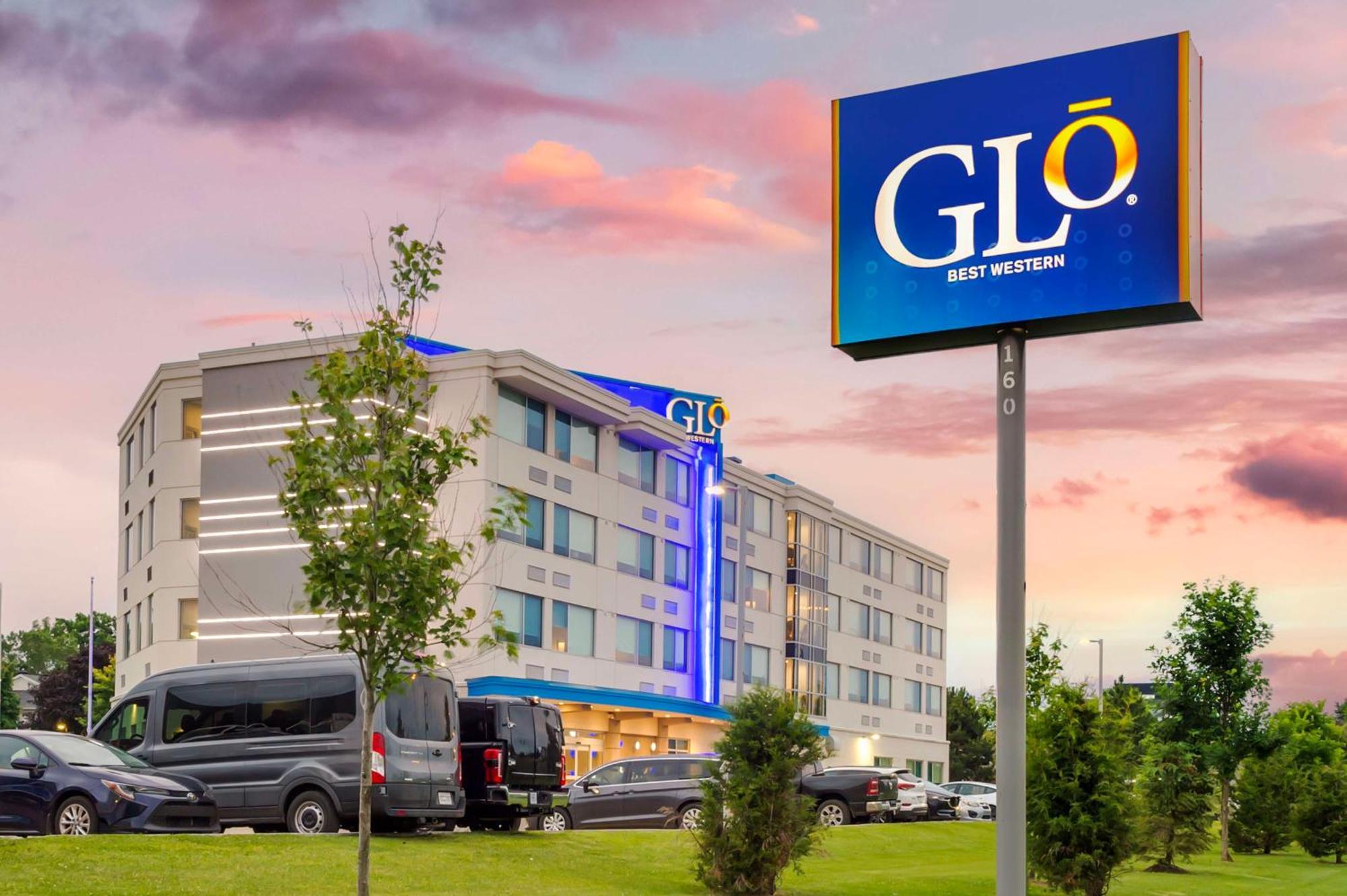 Glo Best Western Kanata Ottawa West Экстерьер фото
