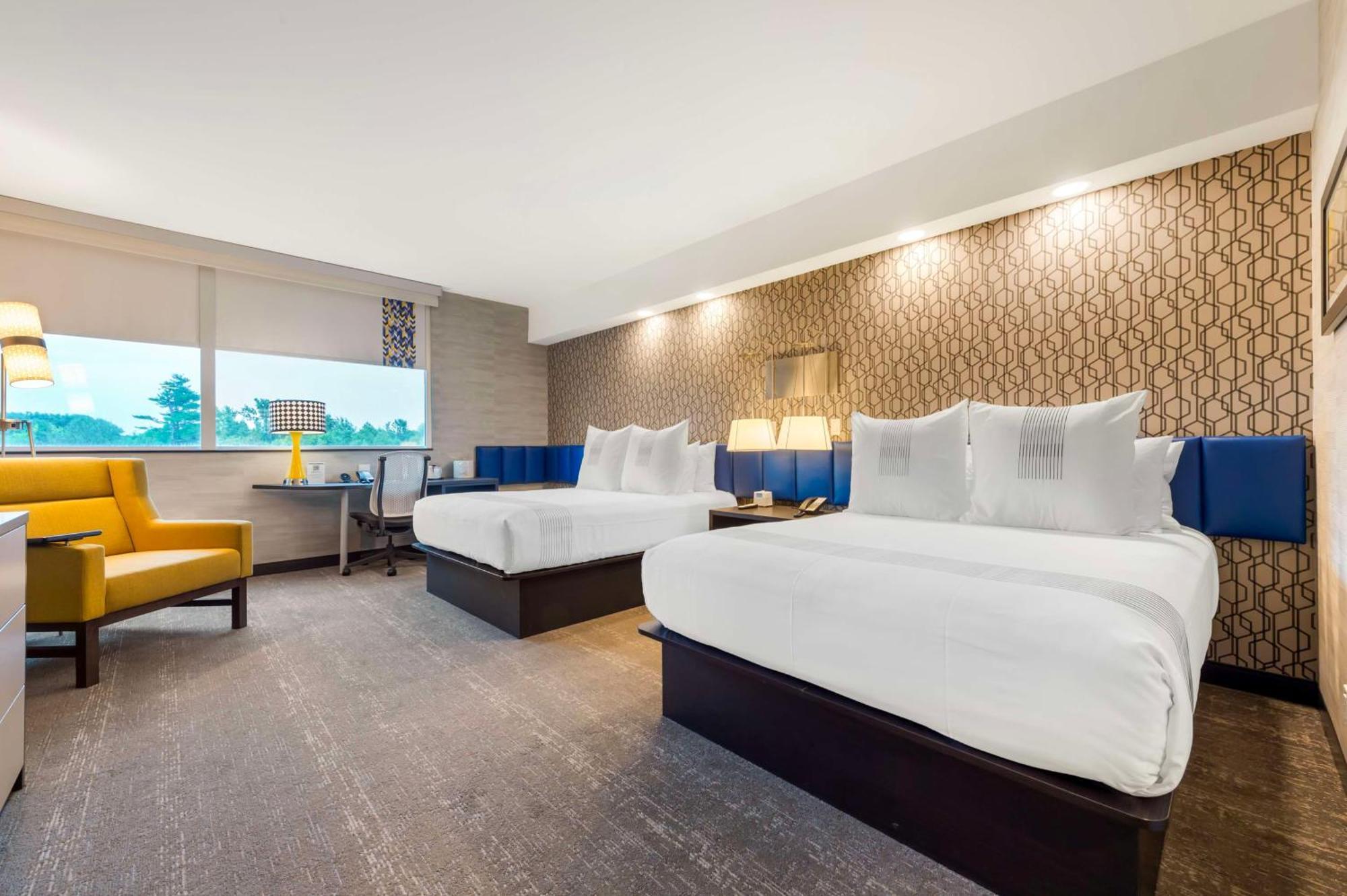 Glo Best Western Kanata Ottawa West Экстерьер фото
