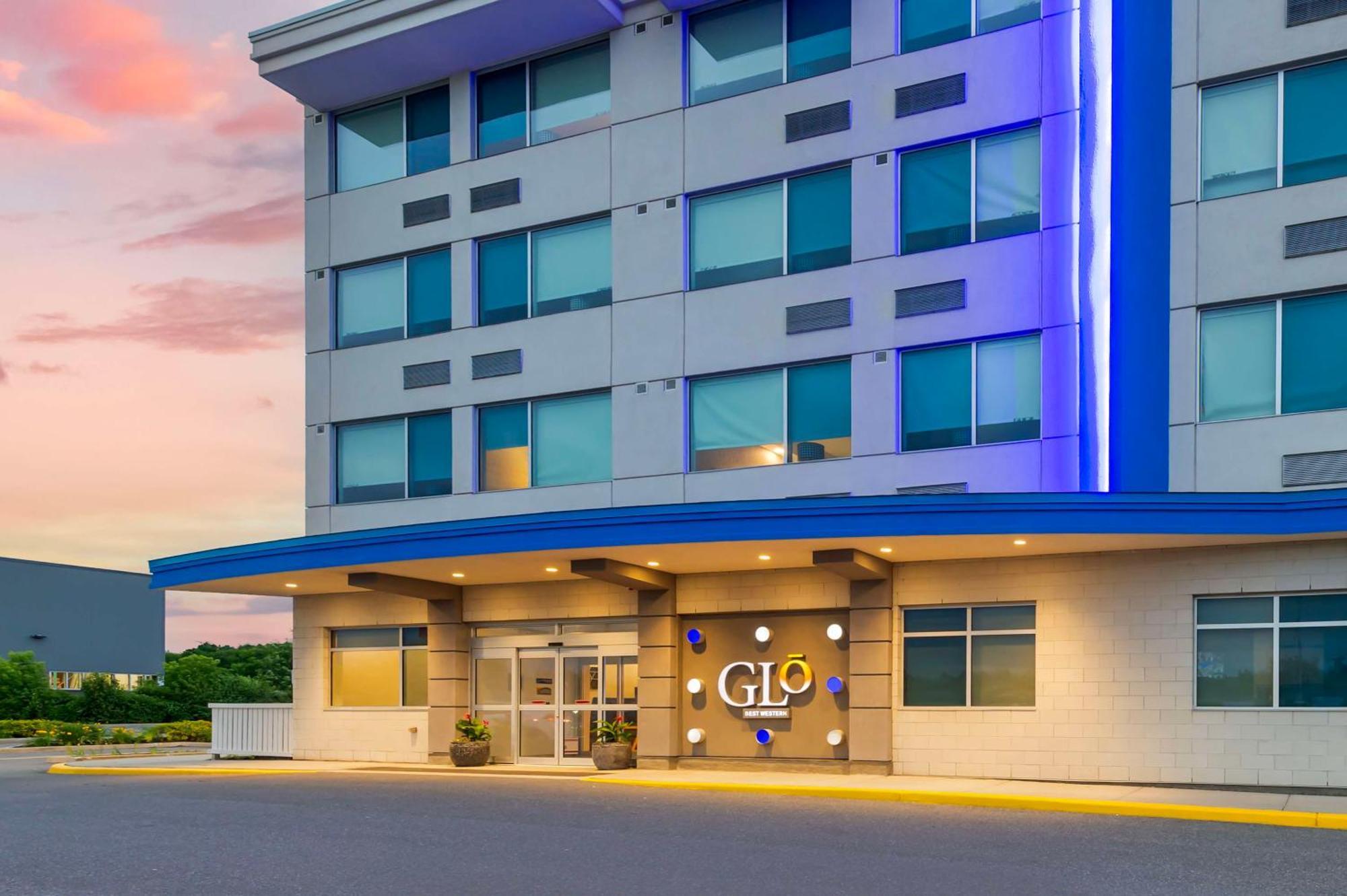 Glo Best Western Kanata Ottawa West Экстерьер фото