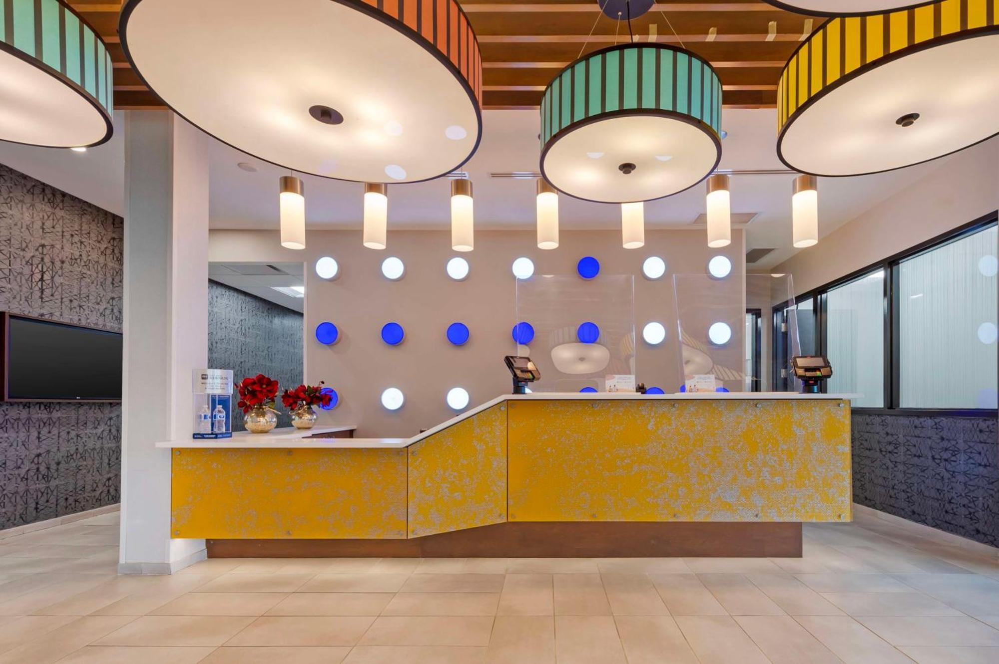Glo Best Western Kanata Ottawa West Экстерьер фото